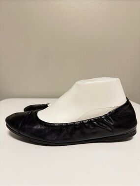 Prada Vitello Cap Toe Logo Black Ballet Flats Women’s EU 38.5 US 8.5